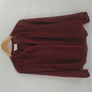 Skies are Blue maroon zig zag texture blouse size medium sheer sleeves and back